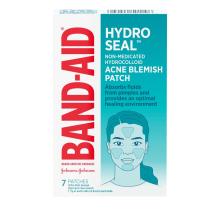A packet of BAND-AID® HYDRO SEAL™ Hydrocolloid Acne Blemish Patch, 7 CT